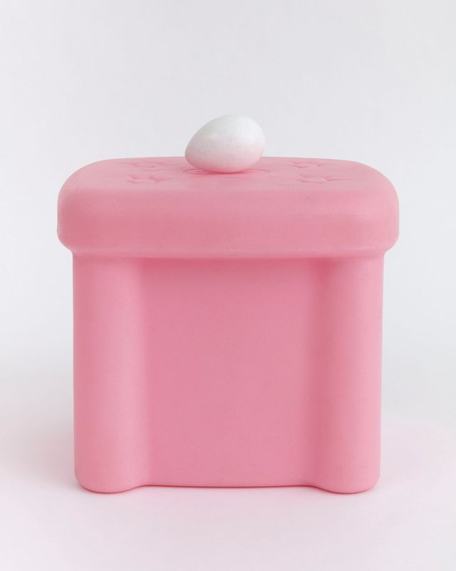 Image of artwork titled "model 1 (egg, cushion)" by Nevine Mahmoud