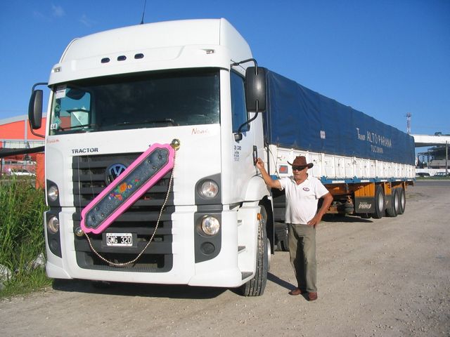 Image of artwork titled "Pink brooch on truck" by Daniel  Basso