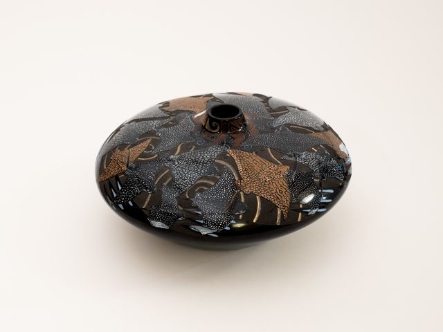 Image of artwork titled "Eagle Ray Seedpot" by Jennifer Tafoya