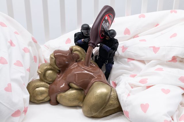 Image of artwork titled "SAFE SPACE - CHOCO RELIEF" by Anne de Vries