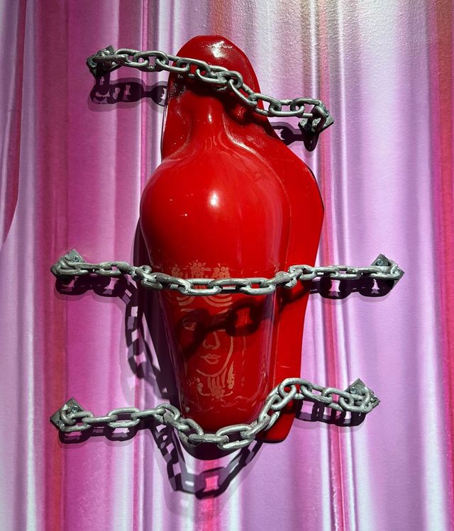 Image of artwork titled "Poor Knee; [Loose Tongue]; Trigger Finger" by Fatemeh Kazemi